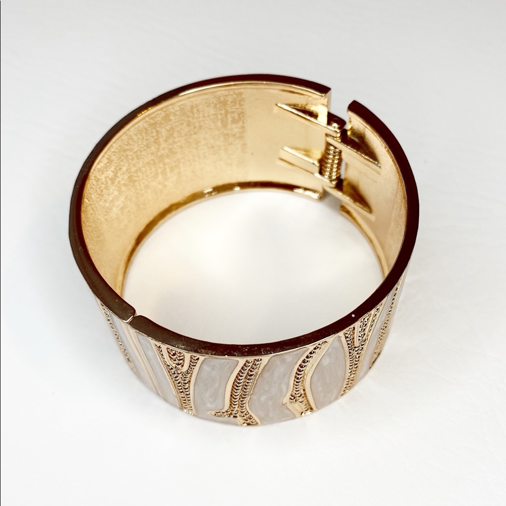 Handmade Bracelet - Picture 2 of 2